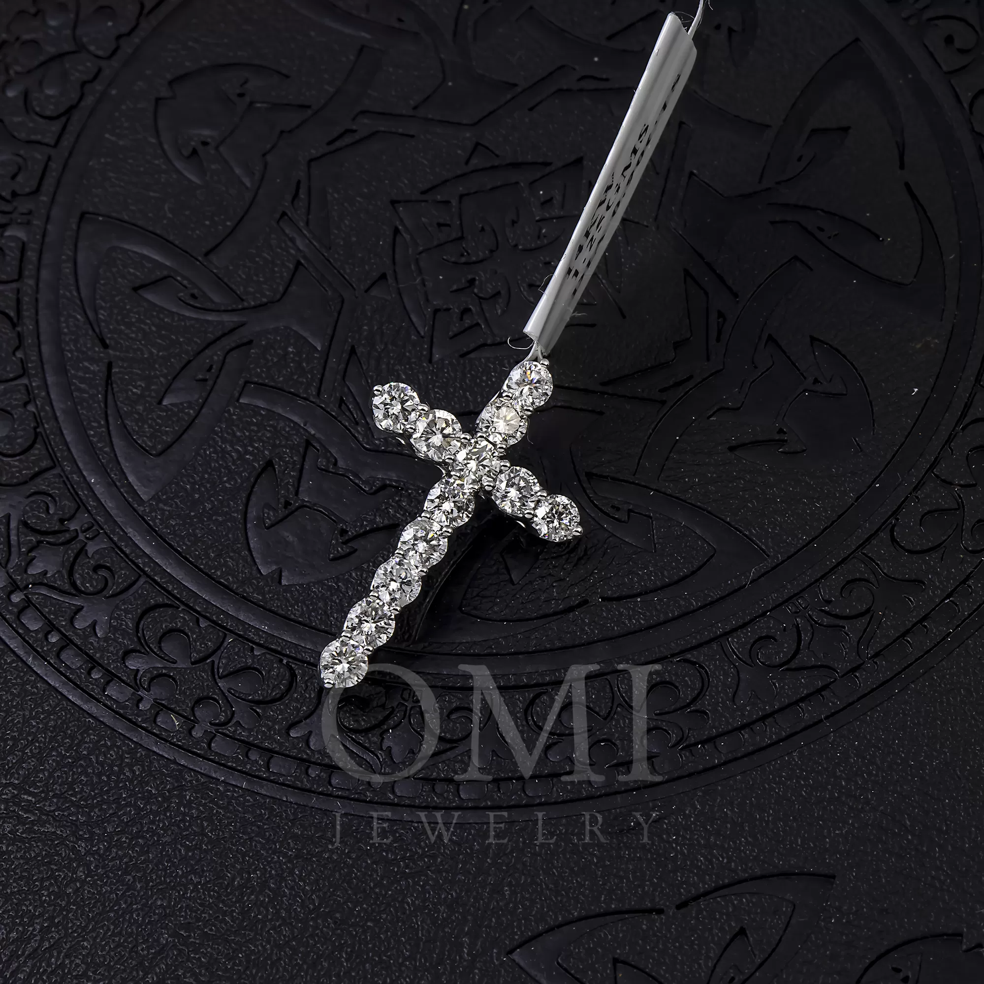 14K GOLD ROUND DIAMOND CROSS PENDANT 0.90 CT