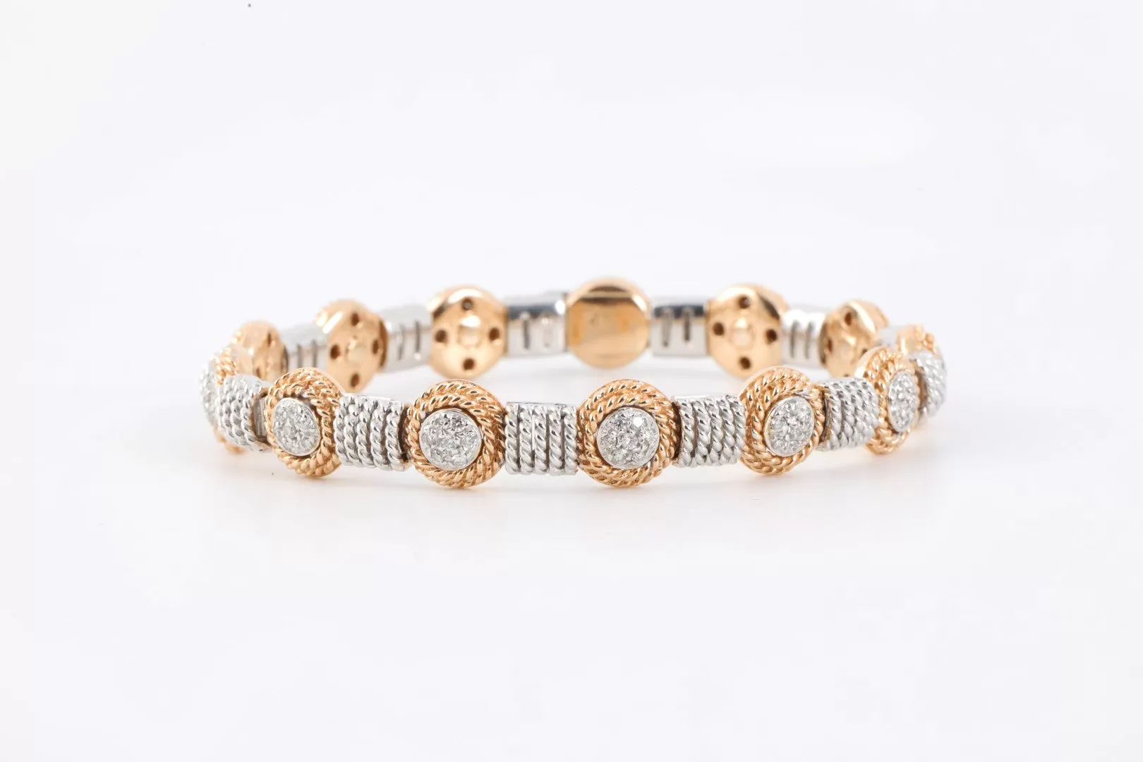 7.5" 18k Two-Tone Gold 1.35tcw Diamond Bracelet (39.25g.)