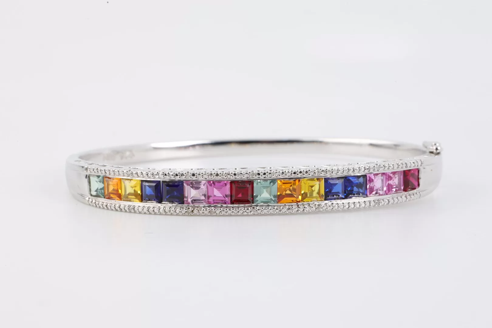 7" 925 Silver 3.94tcw Colored Stone 0.10tcw Diamond Bangle Bracelet (20.00g.)