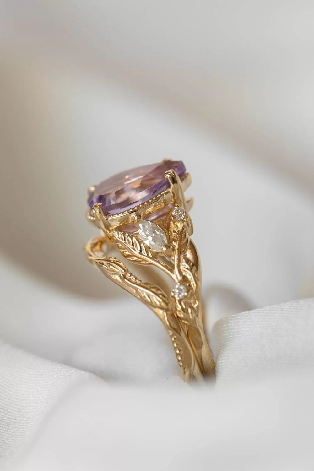 Amethyst leaf engagement ring set, big purple gemstone bridal ring set / Patricia