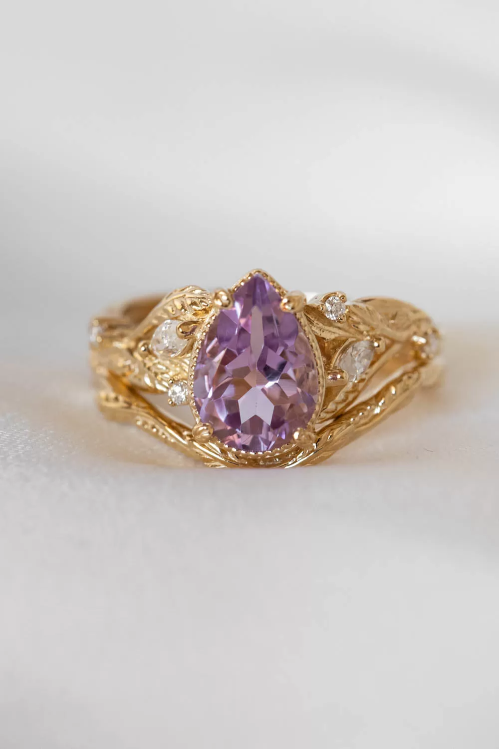 Amethyst leaf engagement ring set, big purple gemstone bridal ring set / Patricia