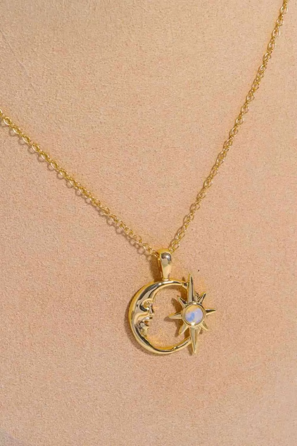 Copper 14K Gold-Plated Moon & Star Shape Pendant Necklace