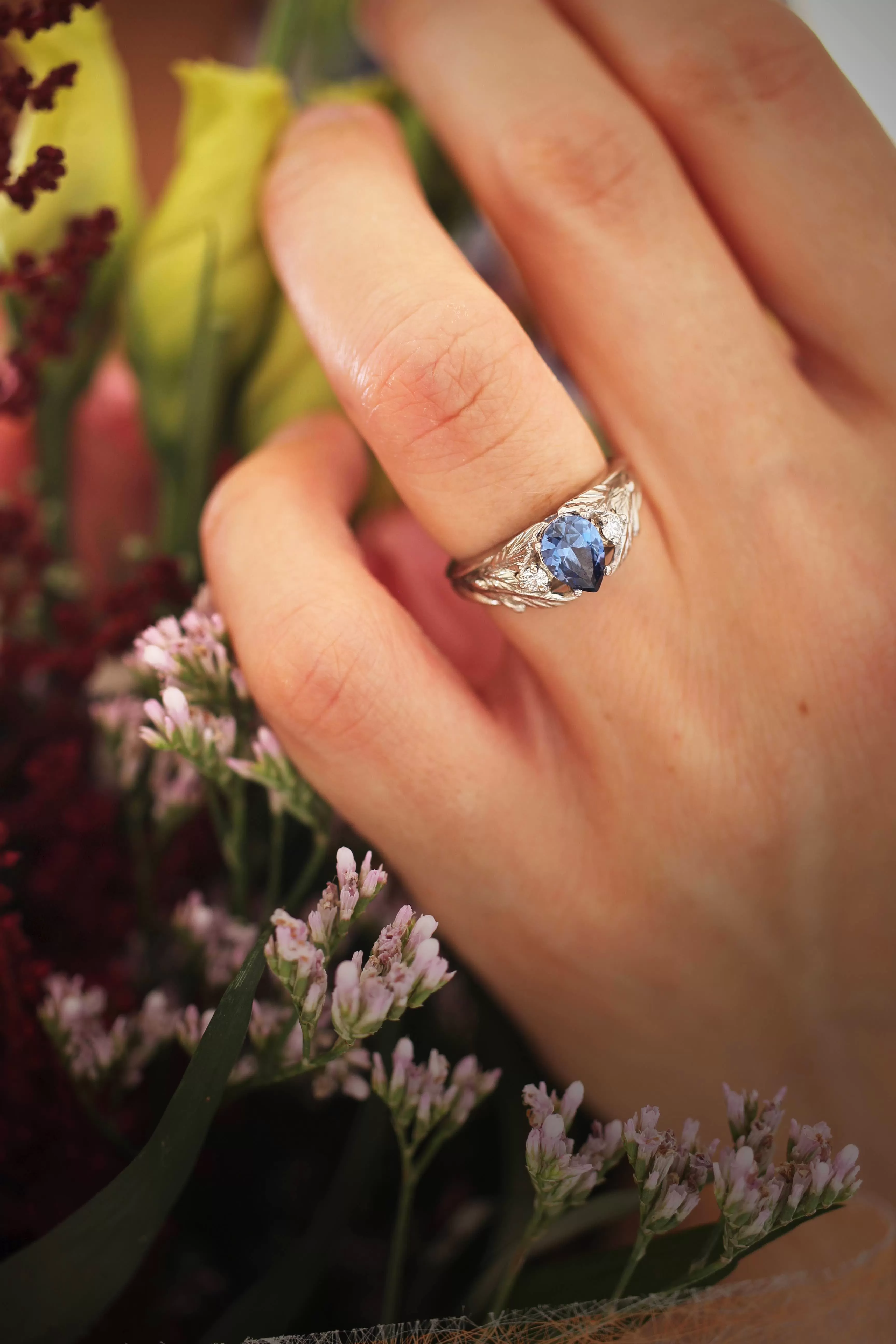 Custom order: Natural sapphire & diamonds ring set / Wisteria