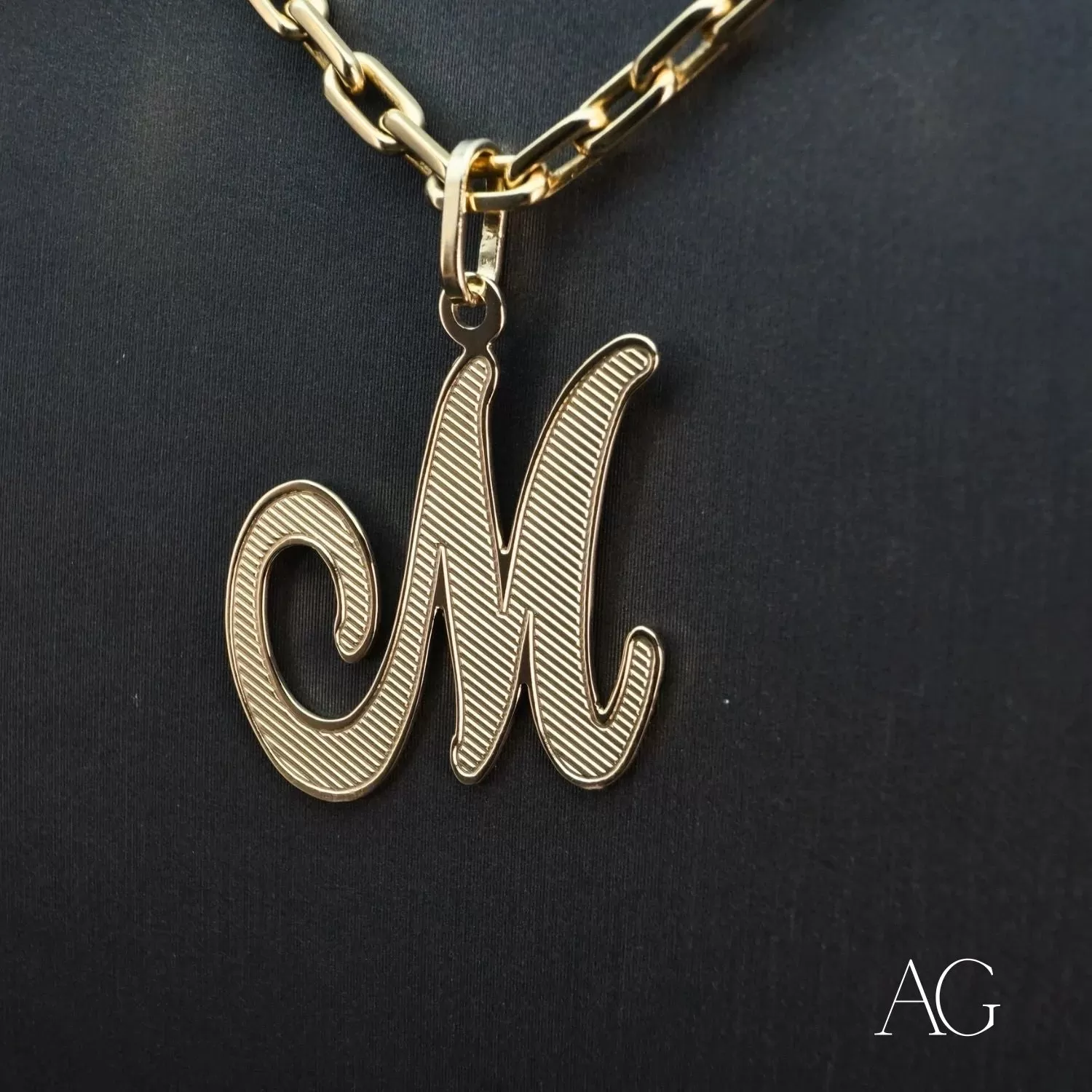 Elegant 18k Gold Letter M Pendant