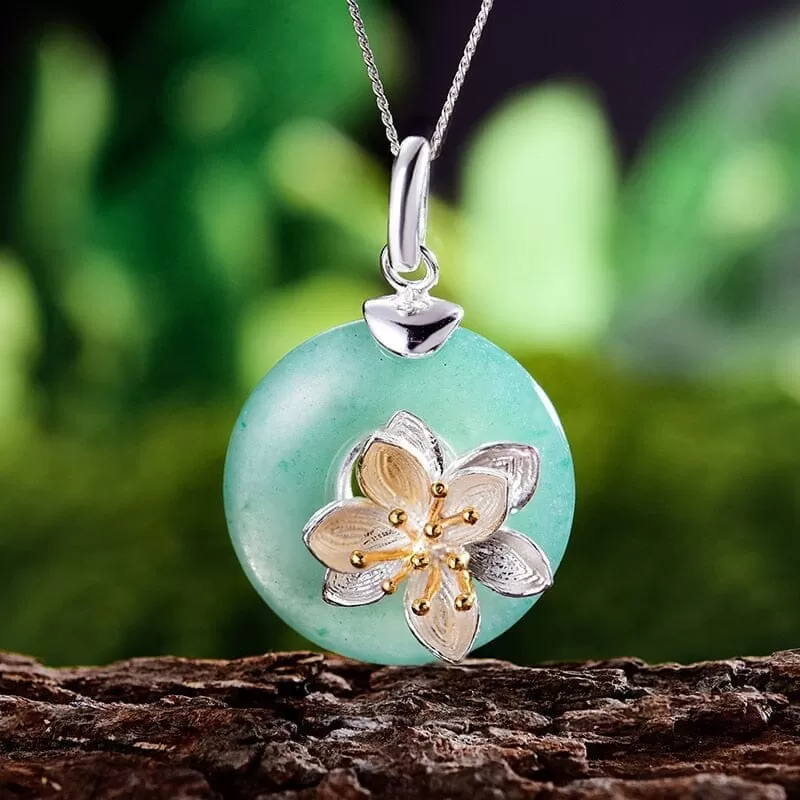 Fine Lotus Flower Green Aventurine Pendant - 925 Sterling Silver ( No Chain )