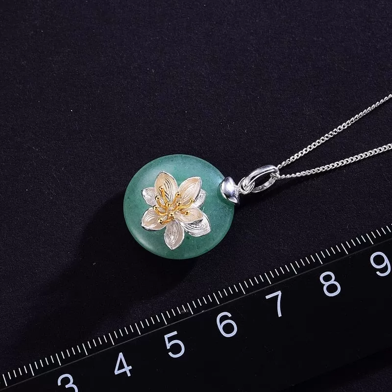 Fine Lotus Flower Green Aventurine Pendant - 925 Sterling Silver ( No Chain )