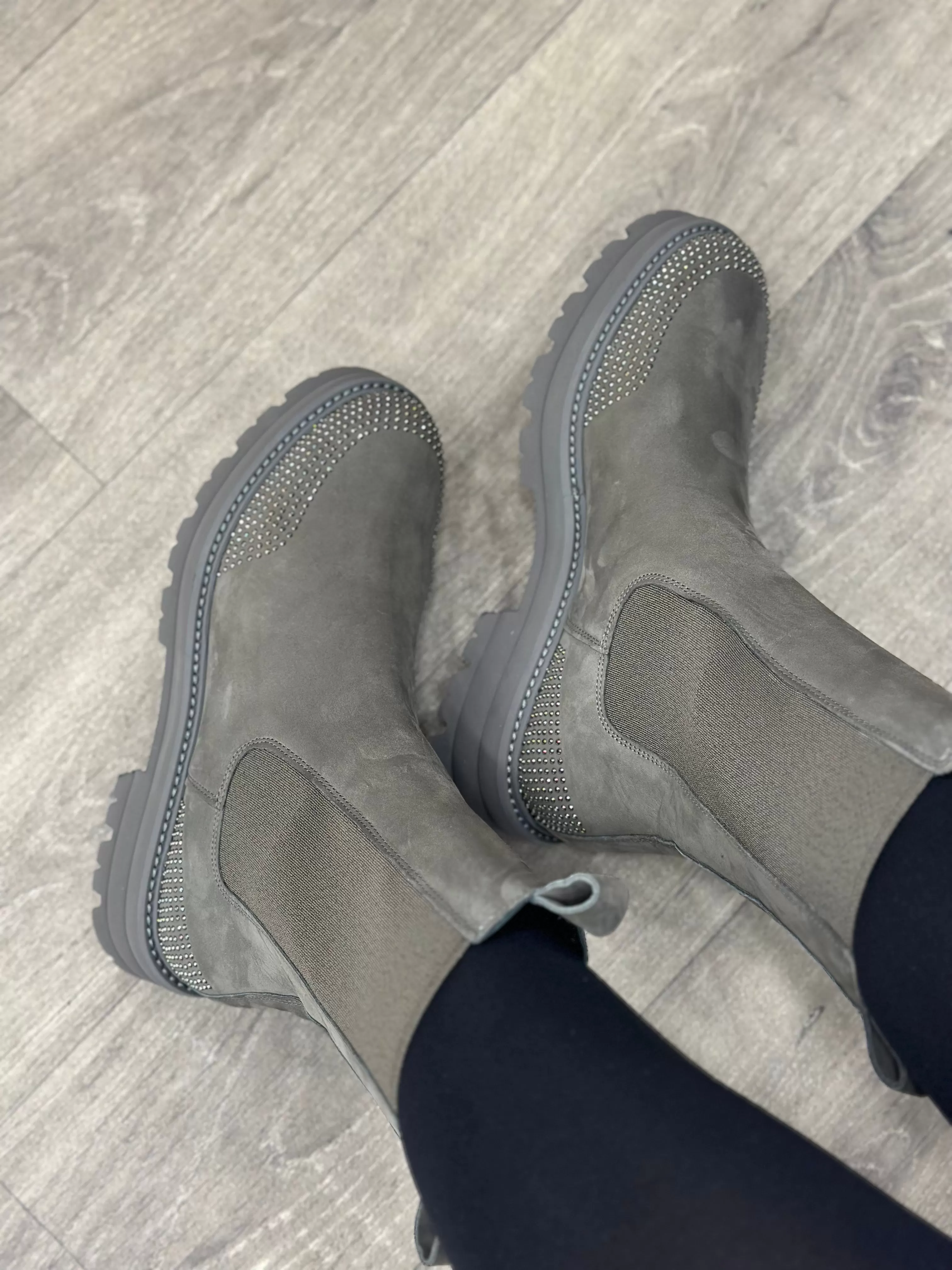 Kennel & Schmenger Grey Chelsea Boot