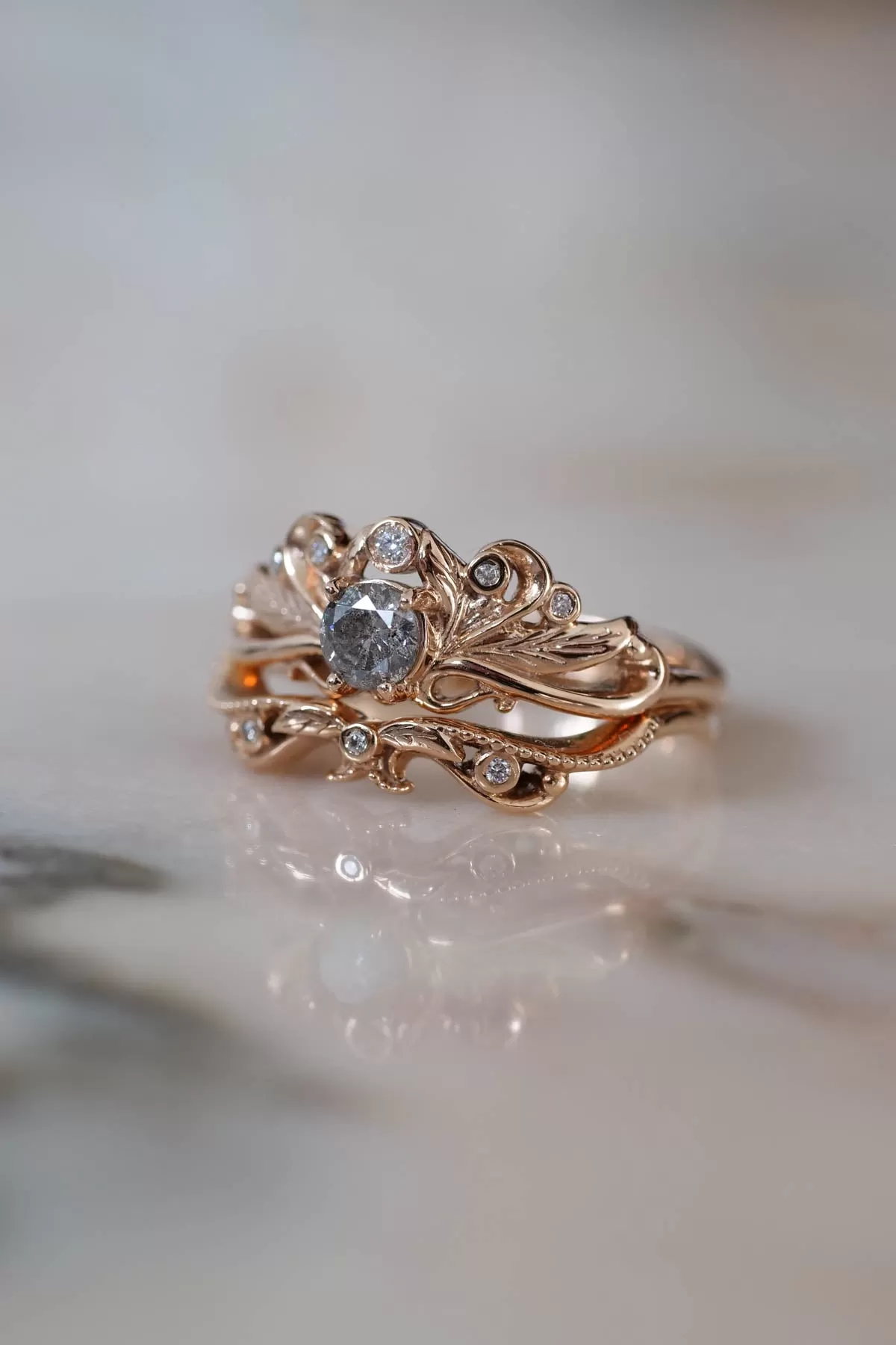 Salt and pepper diamond bridal ring set / Damariss