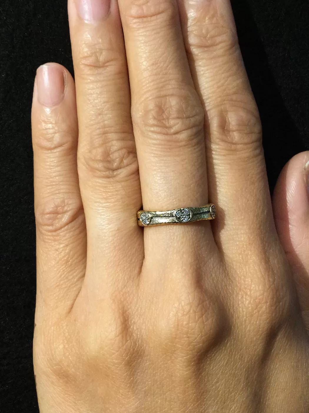 Wavy Dew Pond Diamond Ring